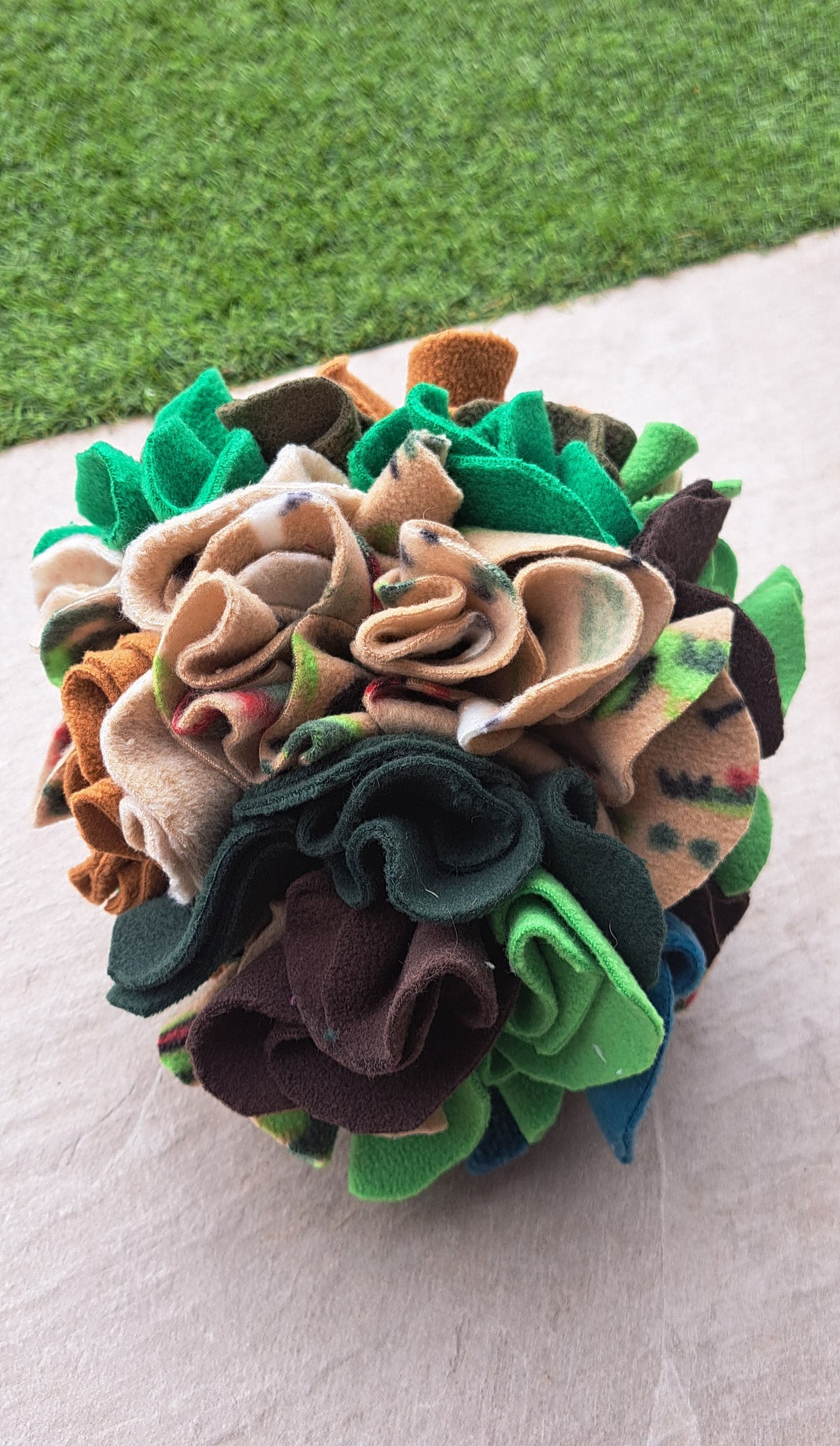 Enrichment Toy - Snuffle Ball 9inch Green
